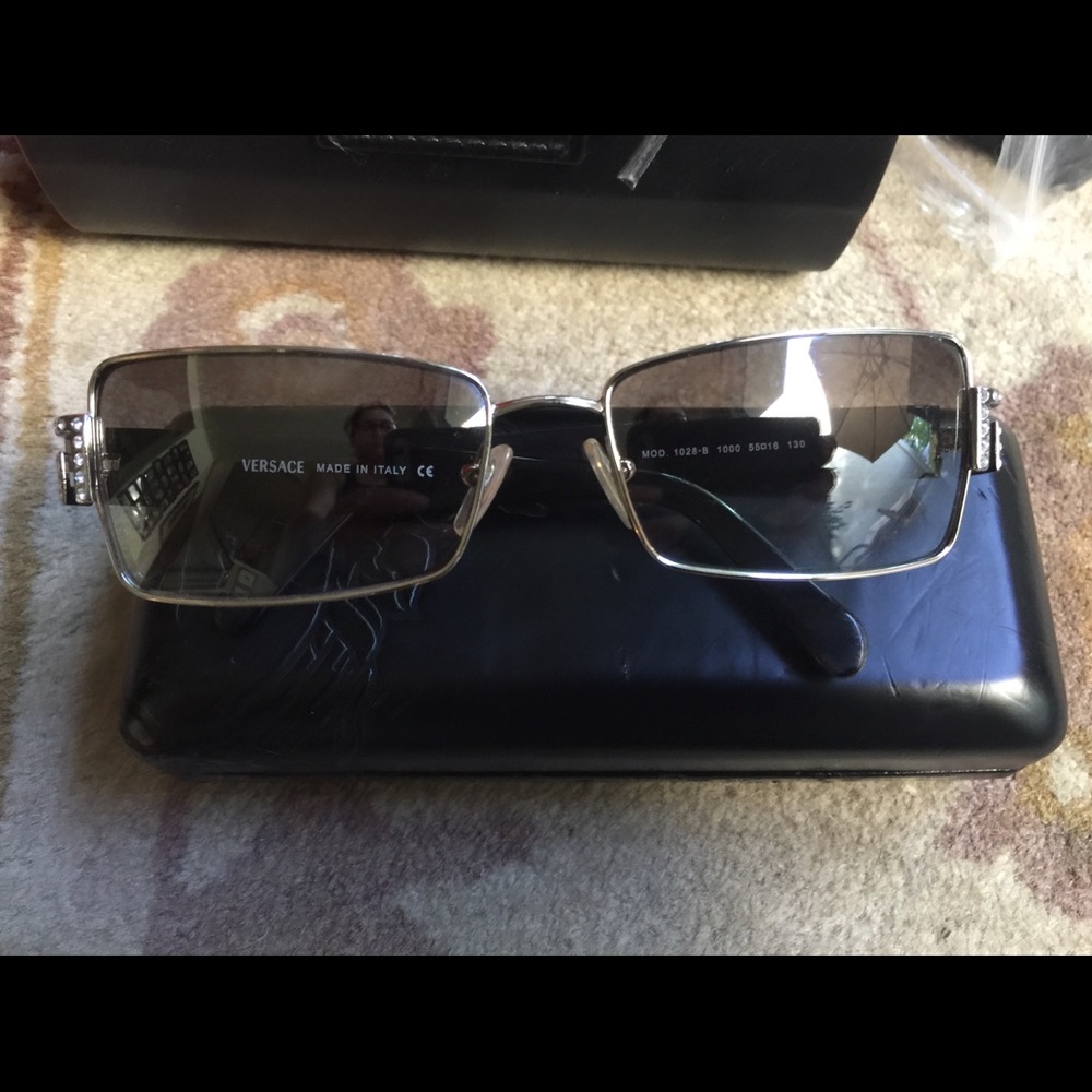 Versace frame